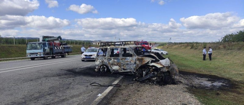 КБР. Правоохранительные органы Кабардино-Балкарии выясняют обстоятельства ДТП на автодороге «Кавказ»