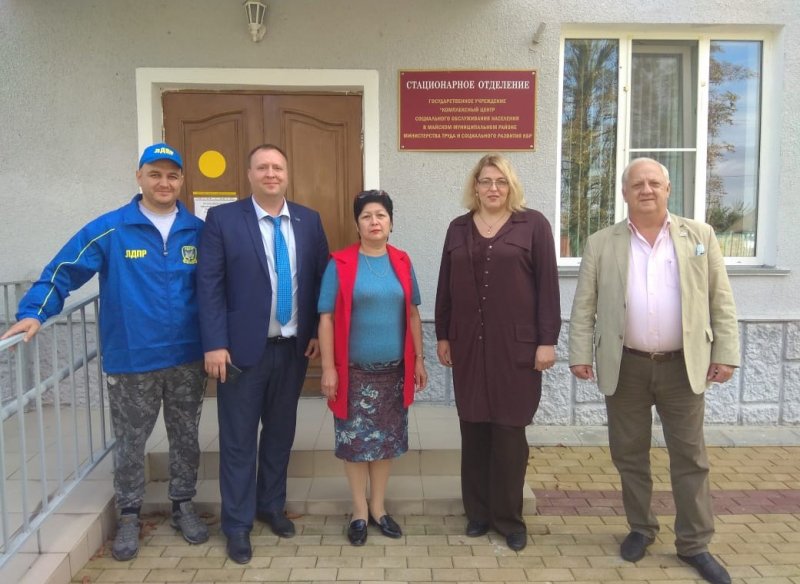 КБР. Владимир Безгодько посетил Комплексный центр обслуживания населения в Майском муниципальном районе