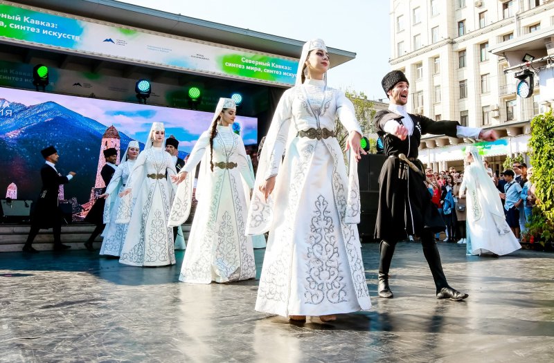 КЧР. Жители Карачаево-Черкесии могут принять участие в конкурсе «Палитра культур»
