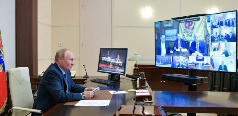 Подробности: О чём Путин говорил на встрече с лидерами прошедших в Думу партий