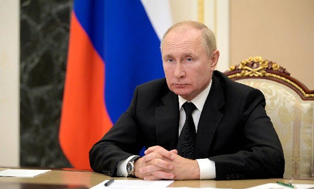 Путин призвал вытащить людей из трущоб