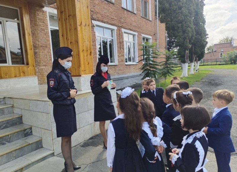 С. ОСЕТИЯ. В Северной Осетии сотрудники Ардонского отдела полиции провели «Урок безопасности» в школе