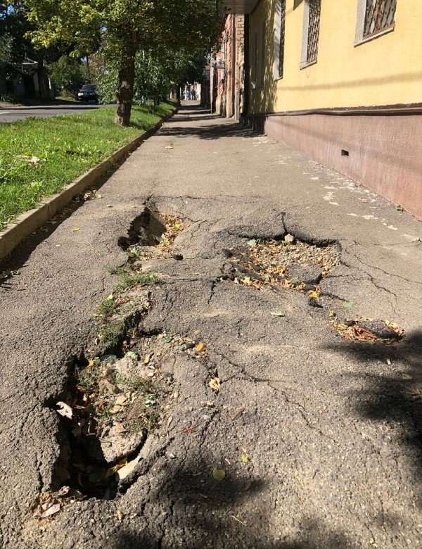 СТАВРОПОЛЬЕ. Ставропольские коммунальщики ремонтируют повреждённые ливневые канализации