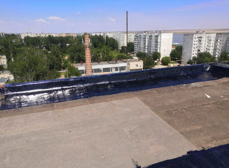 СТАВРОПОЛЬЕ. В Будённовске отремонтировали протекающую крышу многоэтажки
