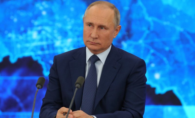 В школах  по поручению Вл. Путина сократят число контрольных и проверочных работ