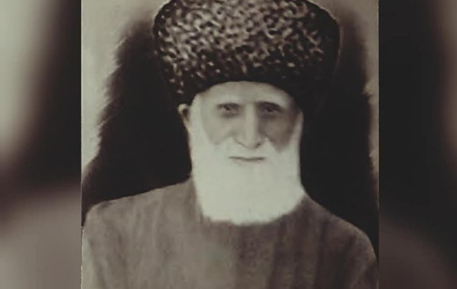 ЧЕЧНЯ.  Религиозный деятель, шейх накшбандийского тариката Далха-шейх Баширов