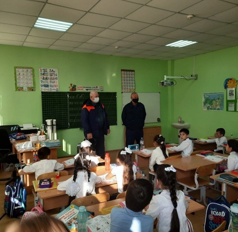 АСТРАХАНЬ. Астраханским школьникам напомнили о гражданской обороне