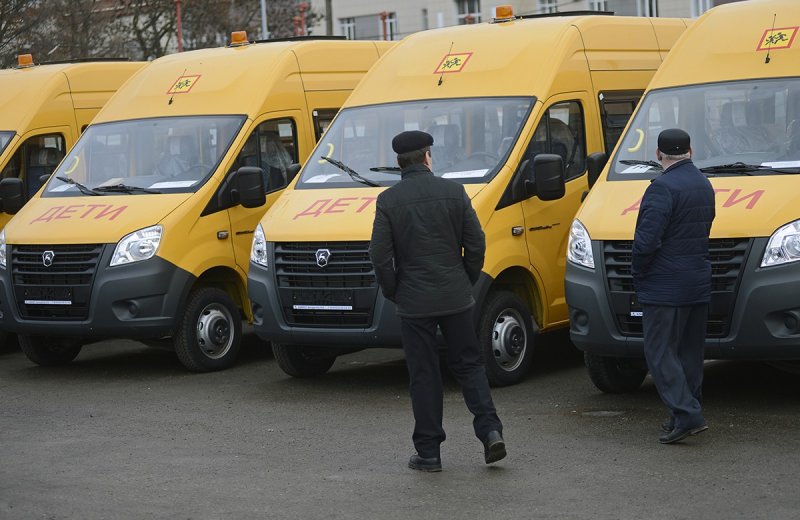 ЧЕЧНЯ. Чеченский школьный автопарк пополнился новыми автомобилями