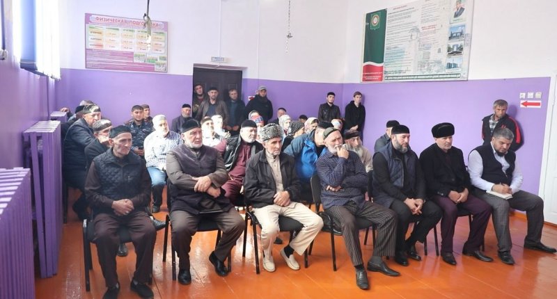 ЧЕЧНЯ. Ибрагим Бурсагов встретился с жителями Тазбичинского поселения