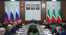 ЧЕЧНЯ.  На своем первом заседании Совет Парламента Чечни рассмотрел 27 вопросов