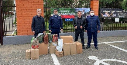 ЧЕЧНЯ. Офицеры поздравили с Международным днем пожилых людей пациентов Алпатовского социально-оздоровительного центра
