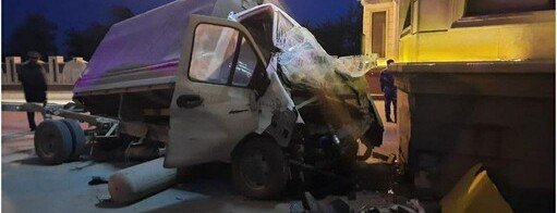 ЧЕЧНЯ. Водитель погиб, въехав арочное строение в Аргуне