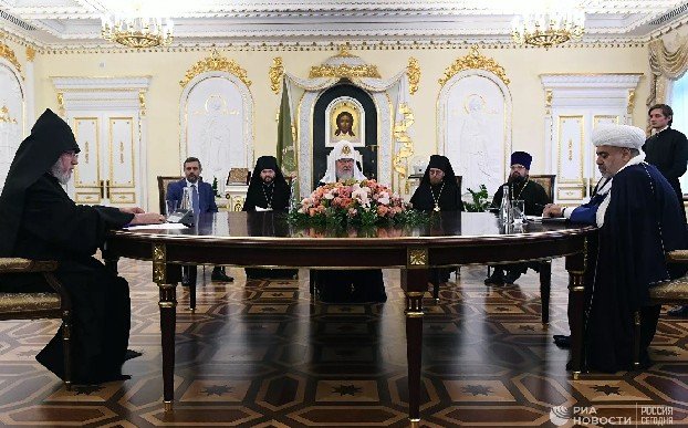 Известны дата и место проведения встречи духовных лидеров Армении, РФ и Азербайджана