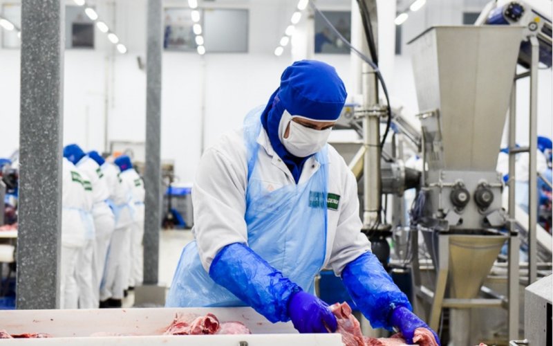 КЧР. Порядка 1000 рабочих мест даст реконструкция завода «Кавказ-мясо» в Карачаево-Черкесии