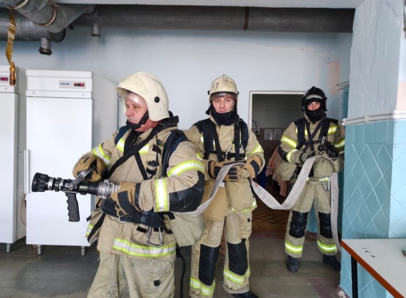 КЧР. Пожарно-тактические учения в школе села Коста-Хетагурова