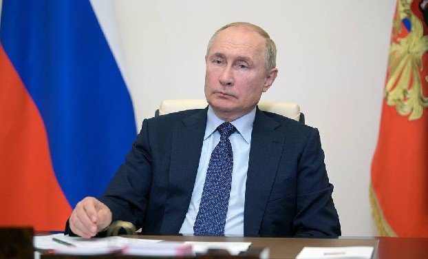 Путин потребовал в ближайшие годы убрать все открытые свалки в черте городов