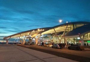 РОСТОВ. В аэропорту Платов задержали рейс Ростов - Омск
