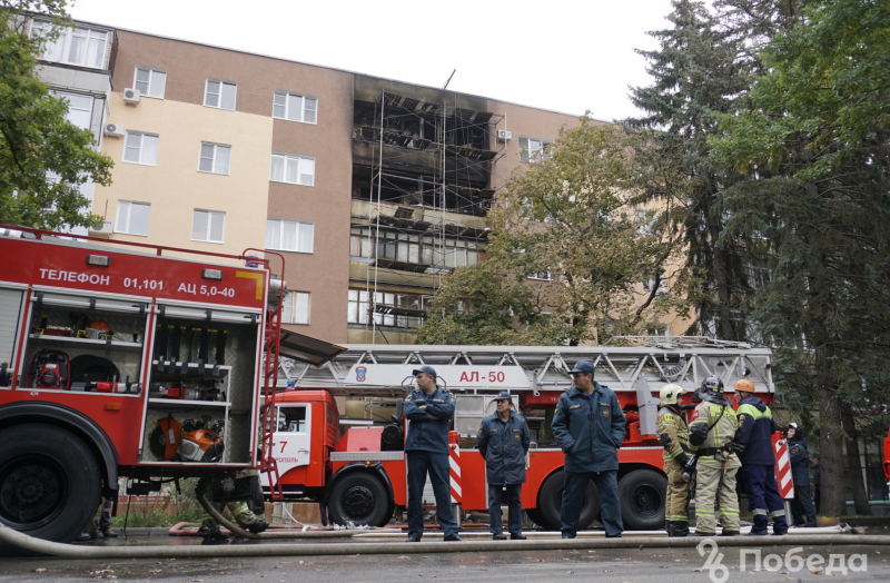 СТАВРОПОЛЬЕ. В Ставрополе выясняют причины пожара в шестиэтажке на проспекте Октябрьской революции