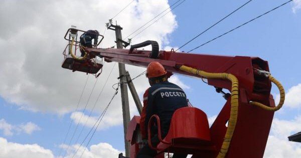 ЧЕЧНЯ. В регионе отремонтировано более 162 километров высоковольтных ЛЭП