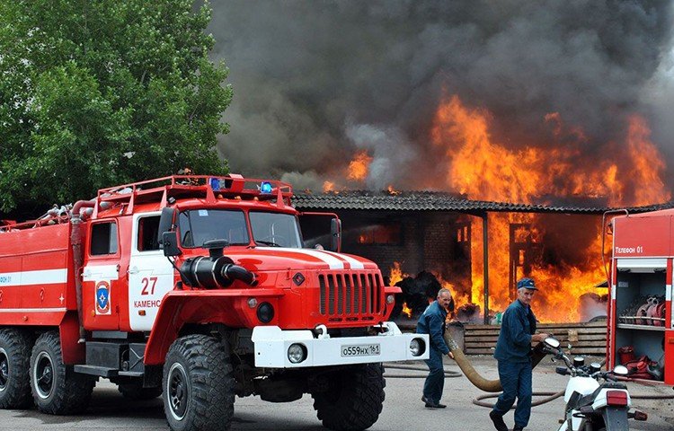 ЧЕЧНЯ. В результате пожара в с. Алхан-Кала погиб мужчина и его 4-месячный внук