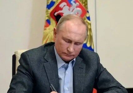 КАЛМЫКИЯ. Путин поручил в 2022 году повысить прожиточный минимум и МРОТ