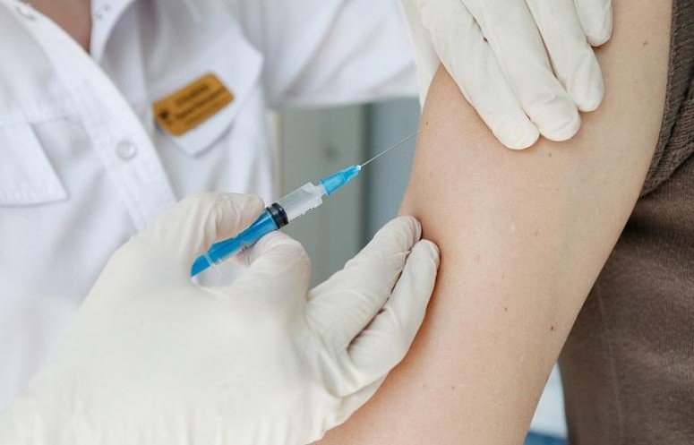 КРАСНОДАР. ​На Кубани ввели обязательную вакцинацию от коронавирусной инфекции для пожилых людей