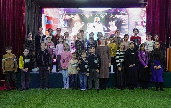 ЧЕЧНЯ. Для 67 детей оставшихся без попечения родителей в Гудермесе организовали развлекательную программу