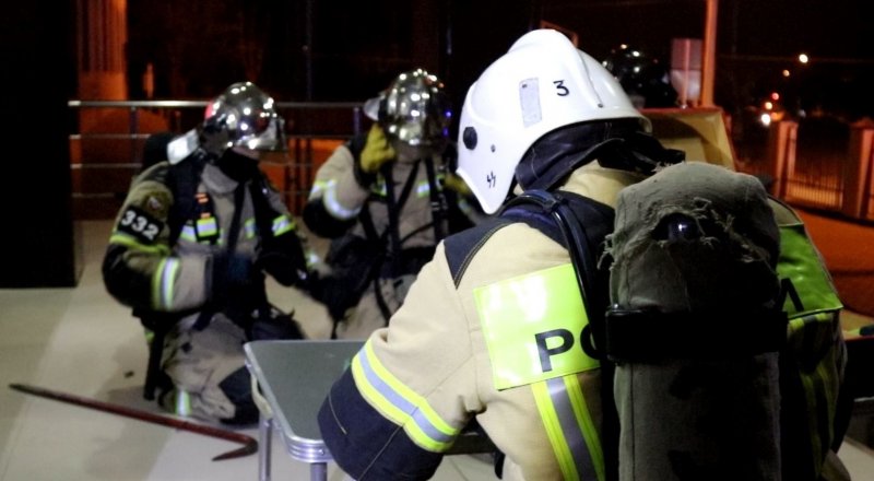 ЧЕЧНЯ. Грозненские пожарные провели в детском саду ночную тренировку