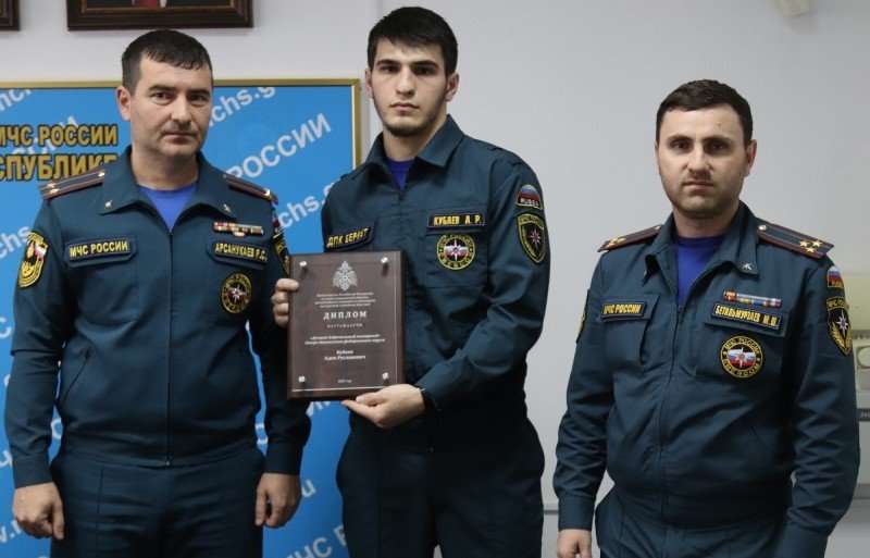 ЧЕЧНЯ. Пожарный-доброволец из Грозного стал лучшим на Северном Кавказе