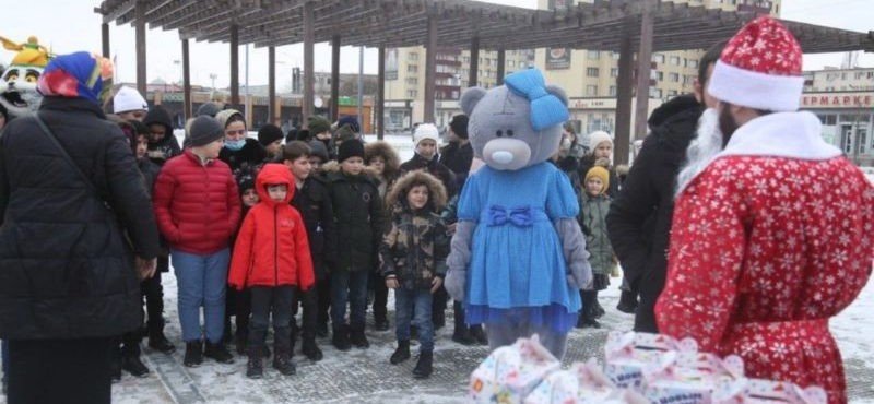ЧЕЧНЯ. Республиканский проект «Турпалхой» организовал новогоднюю акцию для детей погибших силовиков