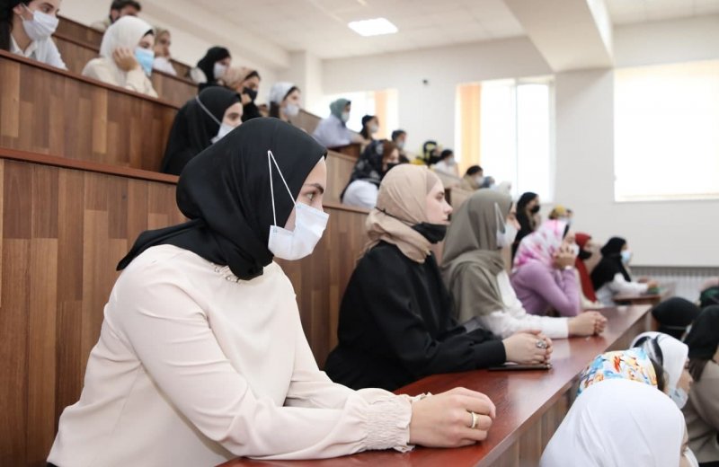 ЧЕЧНЯ. В Грозном обсудили лучшие международные практики педагогического мастерства