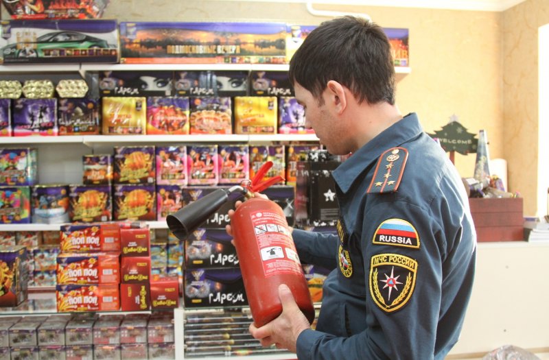 ЧЕЧНЯ. В регионе проходят проверки реализации пиротехнической продукции