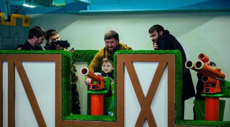 ЧЕЧНЯ. В Грозном открылся самый большой на Юге России детский активити парк