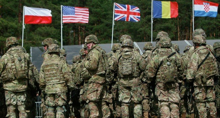 Генсек НАТО: НАТО не будет размещать войска на Украине