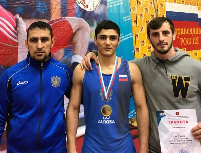 ИНГУШЕТИЯ. Ингушские борцы-классики выиграли шесть медалей на первенстве СКФО в Каспийске