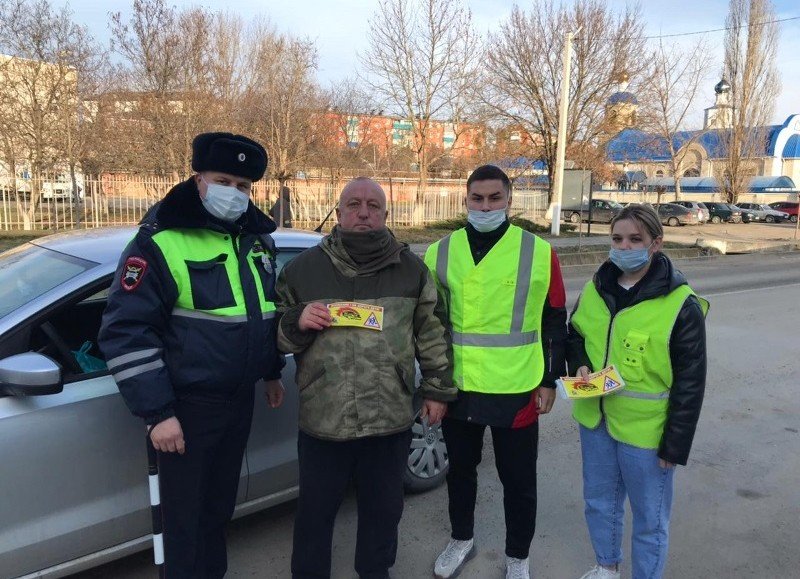 КРАСНОДАР. В Крымске полицейские провели акцию «Студенческий десант»