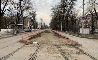 РОСТОВ. Чиновника из Новочеркасске подозревают в повторной оплате ремонта трамвайных путей