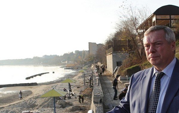 РОСТОВ. Губернатор области Василий Голубев признался, что любит отдыхать в Таганроге