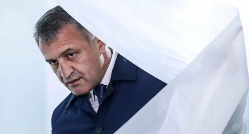 С.ОСЕТИЯ. Президента Южной Осетии изберут 10 апреля