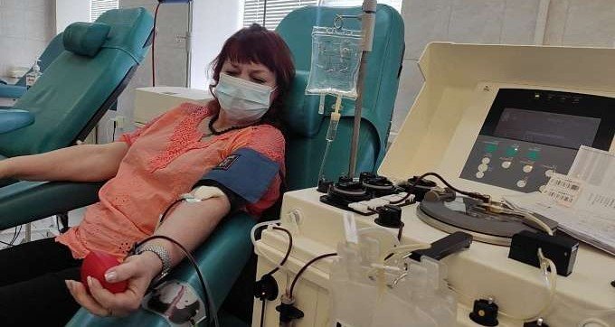 ВОЛГОГРАД. Вакцинированные волгоградцы продолжают пополнять банк антиковидной плазмы