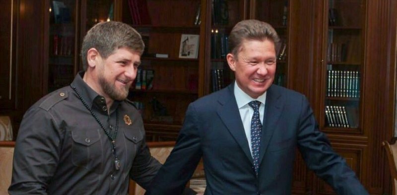 ЧЕЧНЯ. Рамзан Кадыров поздравил главу «Газпрома» с с присвоением звания Героя труда РФ