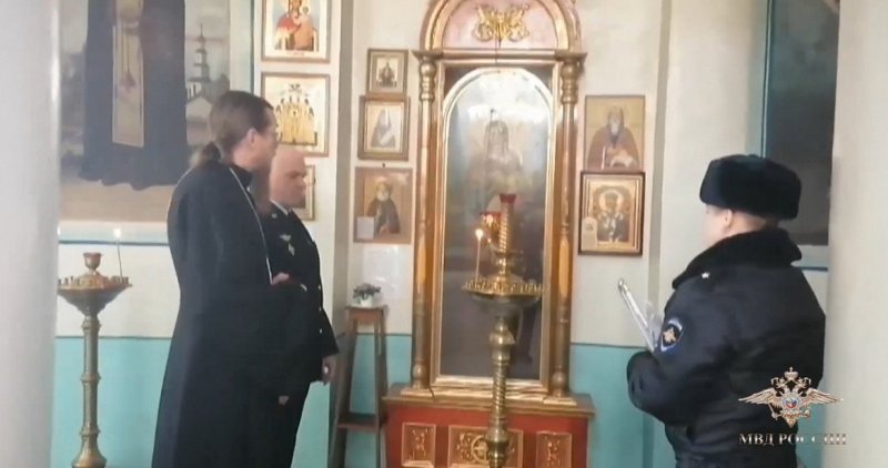 АСТРАХАНЬ. Полицейские вернули астраханскому собору украденные драгоценности