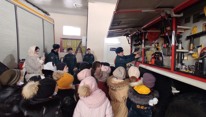 ЧЕЧНЯ. Детям из села Майртуп рассказали о работе пожарных