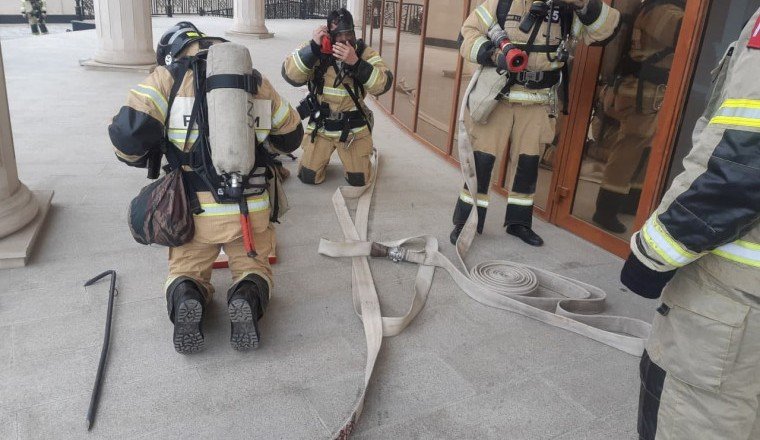 ЧЕЧНЯ. Пожарные провели учение в курчалоевском центре культуры и искусств