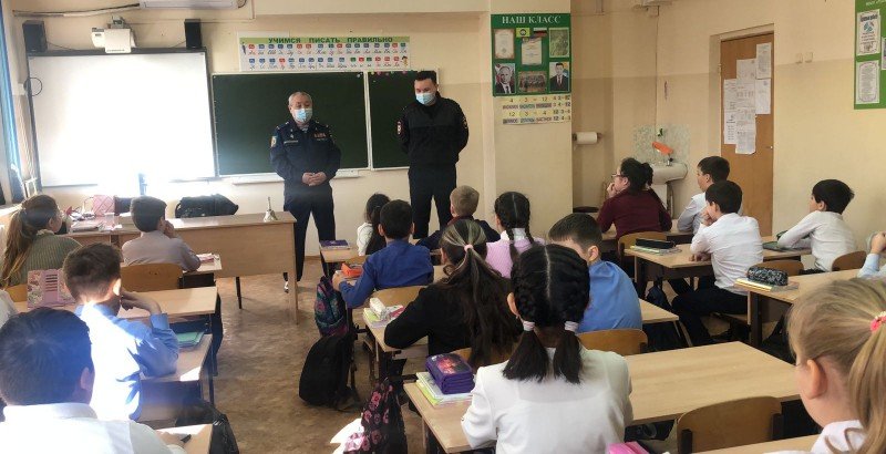 КАЛМЫКИЯ. В МВД по Республике Калмыкия стартовала "Неделя мужества", приуроченная ко Дню защитника Отечества