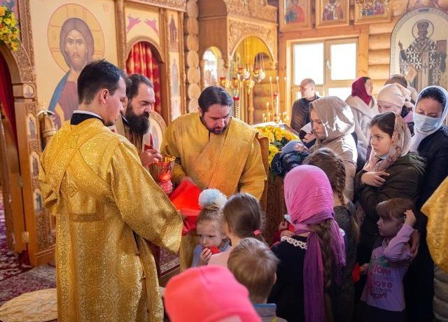 КЧР. В Пятигорске молитвенно почтили Вселенских учителей и святителей