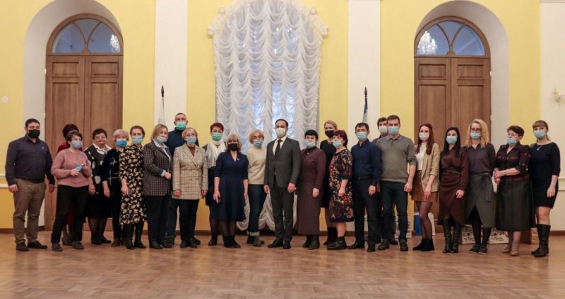 КРЫМ. В Крыму награждены лучшие экскурсоводы 2021 года
