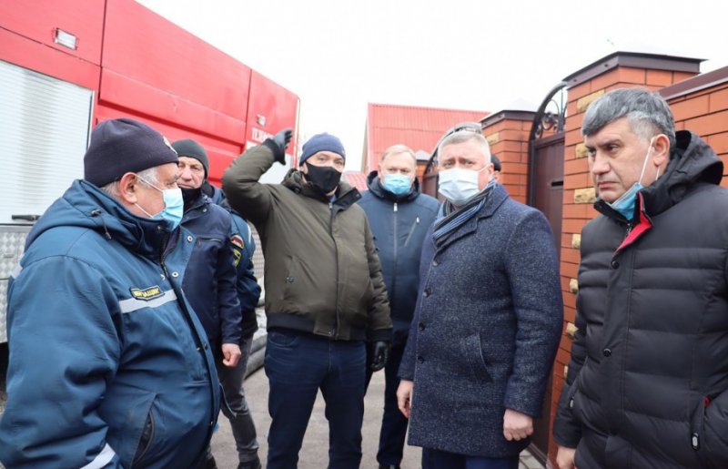 РОСТОВ. Глава Батайска провёл объезд подтопленных районов города