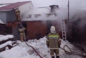 РОСТОВ. В Ростовской области 49-летний мужчина погиб при пожаре в подсобке магазина