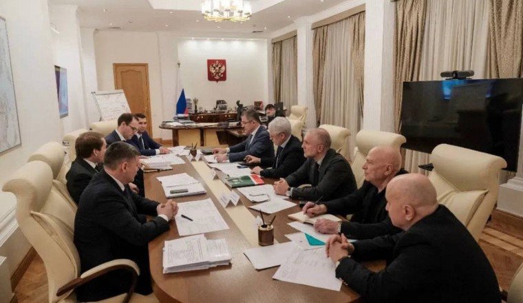 ЧЕЧНЯ. Муслим Хучиев провел встречу министром природных ресурсов и экологии РФ